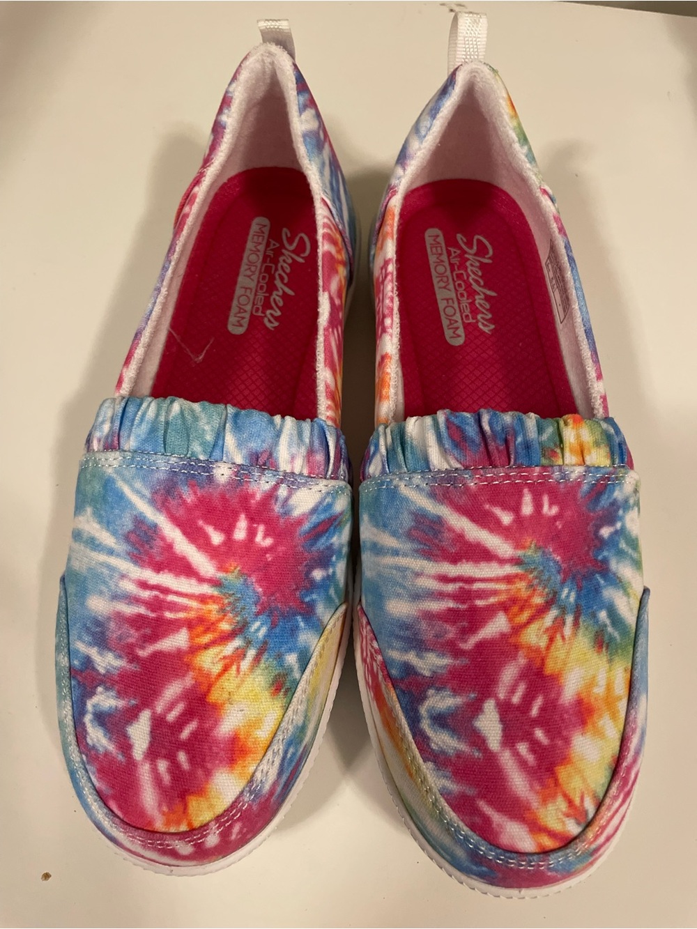 NWOT Skechers Madison Avenue To Dye For Tie-Dye Slip-On Shoes - Picture 1 of 7
